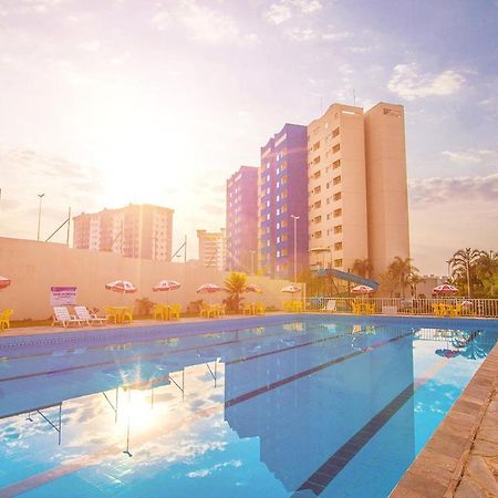 Golden Dolphin Caldas Novas Hotel Oficial Экстерьер фото